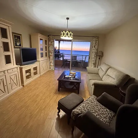 Primera Linea Playa El Palmeral Апартаменты Торевьиа