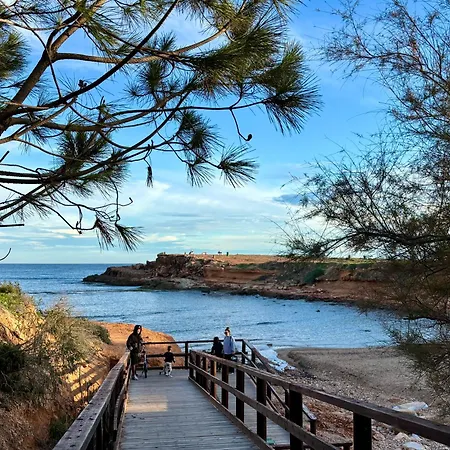 Primera Linea Playa El Palmeral * Торевьиа